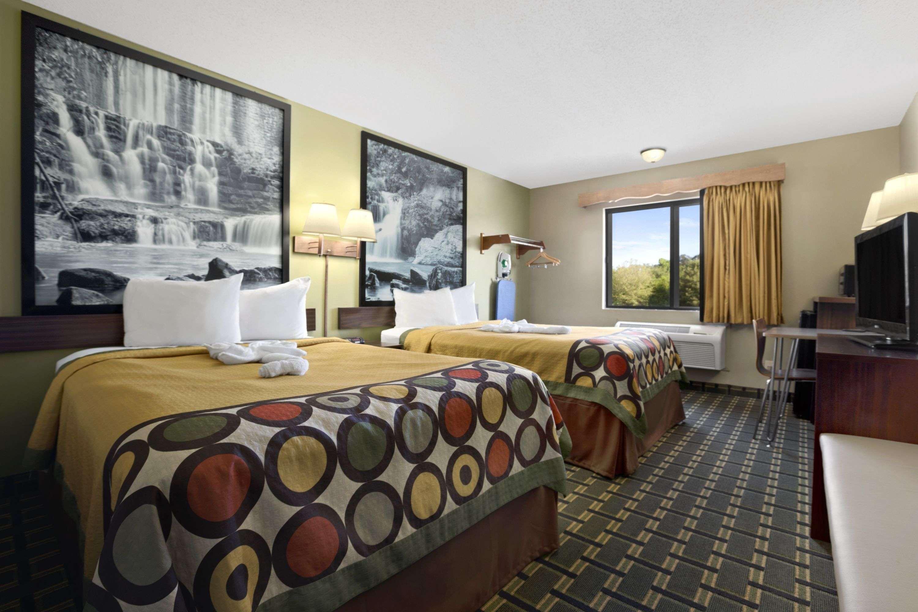 Super 8 By Wyndham Russellville Buitenkant foto