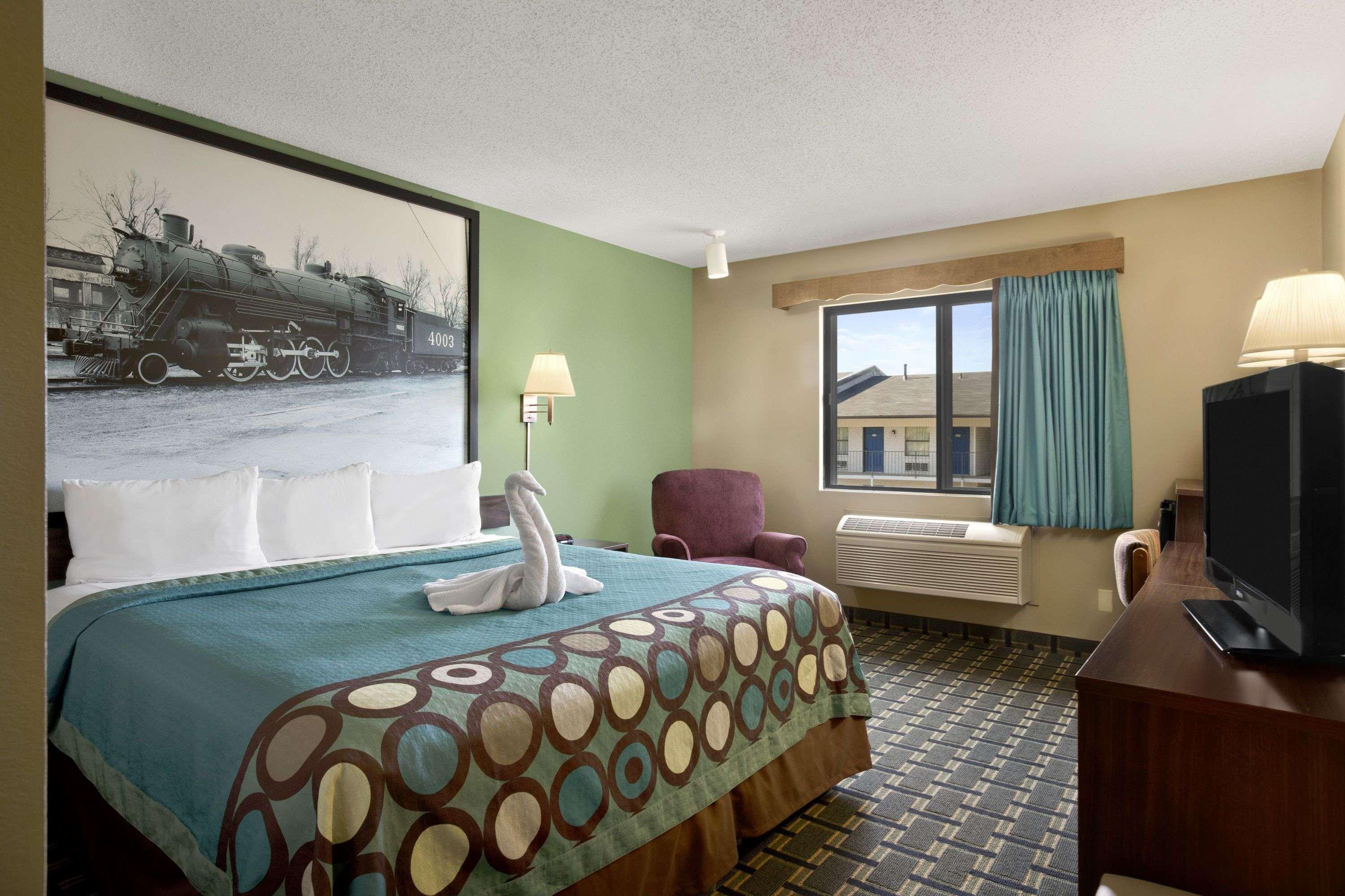 Super 8 By Wyndham Russellville Buitenkant foto
