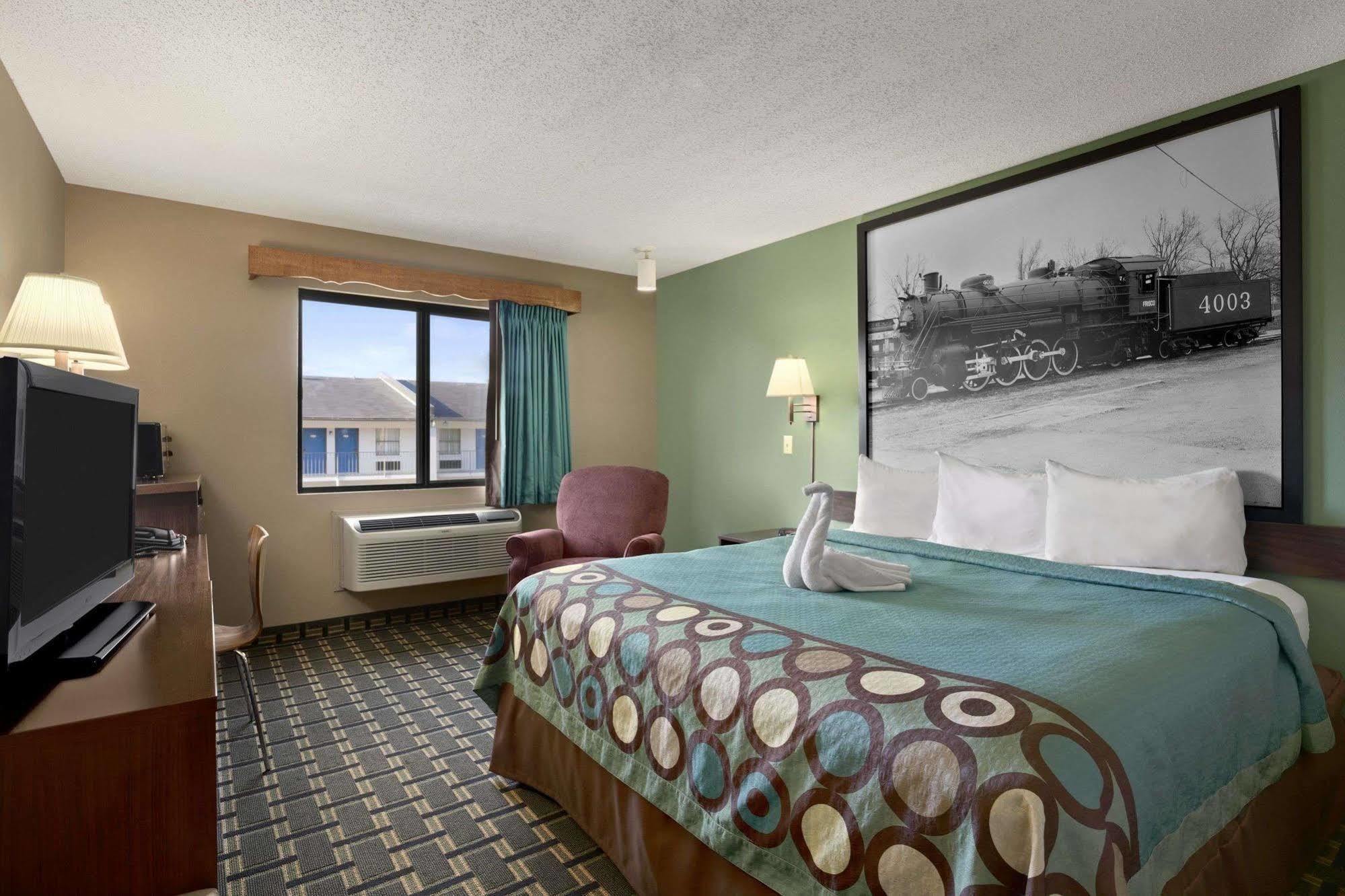 Super 8 By Wyndham Russellville Buitenkant foto